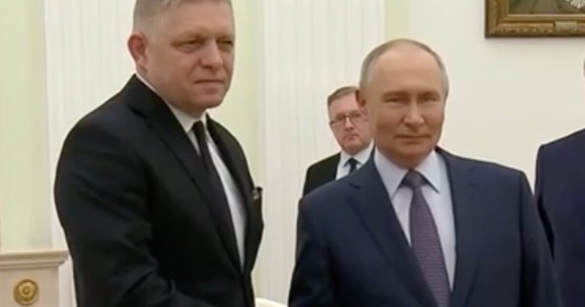 AKTUÁLNĚ: Robert Fico se setkal v Moskvě s Vladimirem Putinem