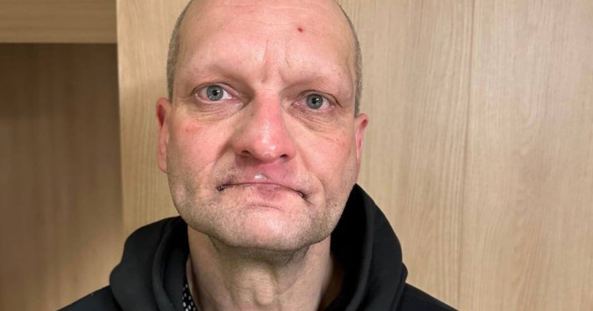 AKTUÁLNĚ: Po Praze se pohybuje nebezpečný muž podezřelý z vraždy. Může být ozbrojený