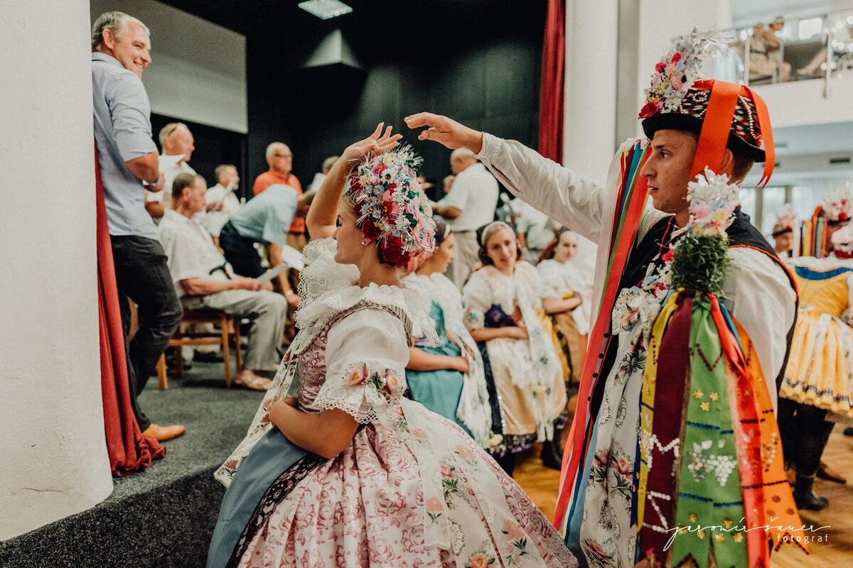 kroje sarah velké pavlovice