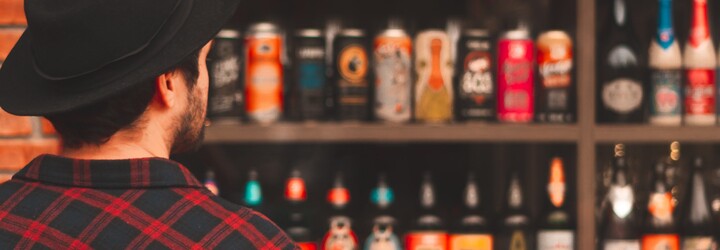V Kanadě do obchodů s alkoholem a marihuanou budou moct vstoupit jen naočkování