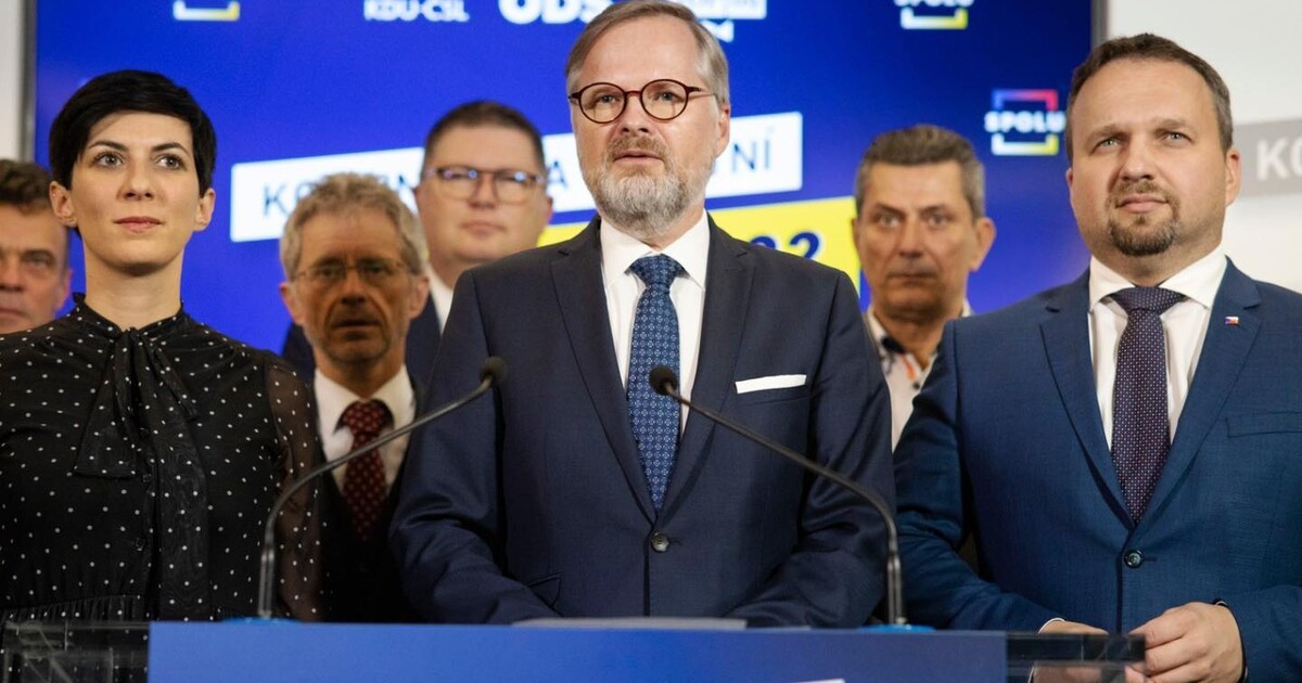 Sněmovní volby by drtivě vyhrálo ANO. Jak se daří stranám vládní pětikoalice?