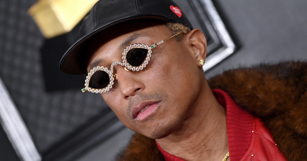 Pharrell Williams je mistrem mužské módy. Toto je jeho 15 nejlepších a nejodvážnějších outfitů