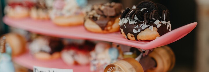 Za jejich donuty se sjížděli lidé z celého světa. Norbert se Sandrou se snaží fungovat i navzdory pandemii