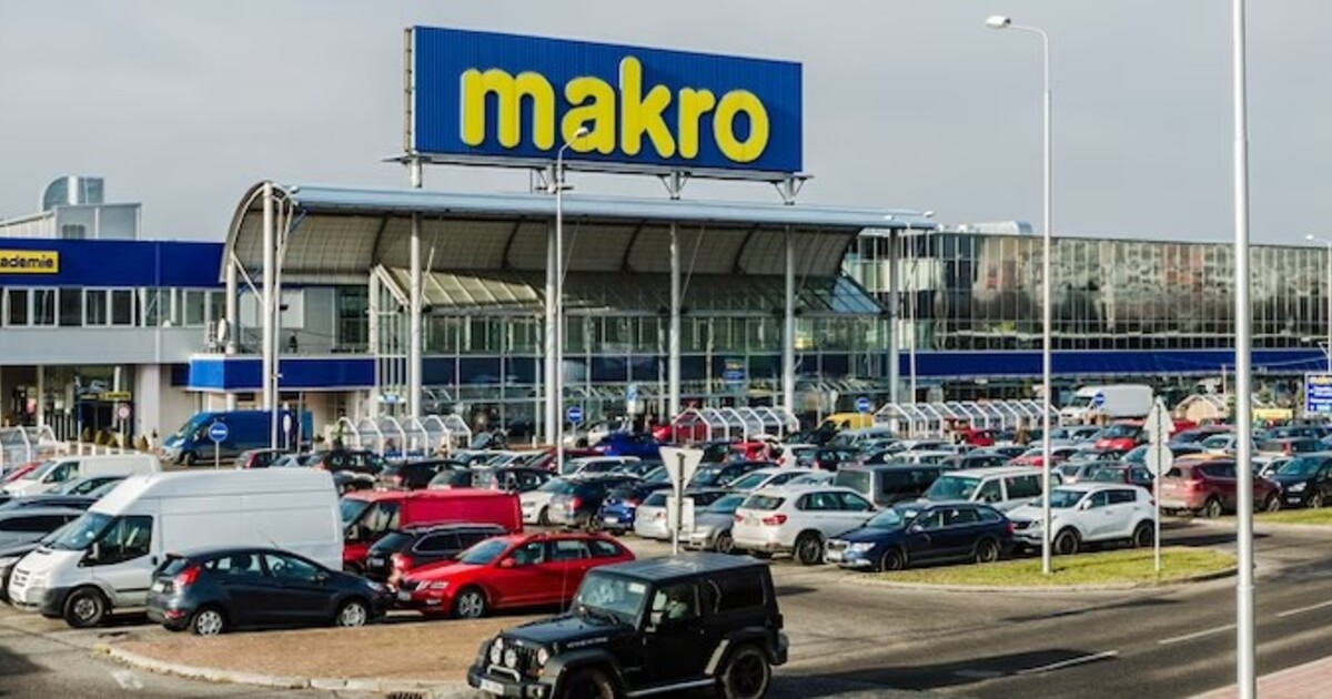 Řetězec stahuje z prodeje sýr, může způsobit krvavý průjem. Lidé jej mohou vrátit