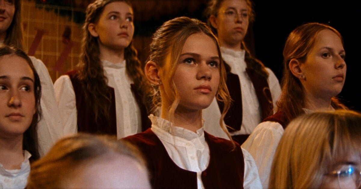 Soud předběžně zakázal vysílání Sbormistra v Česku. Příběh se příliš podobá případu oběti sexuálního násilí