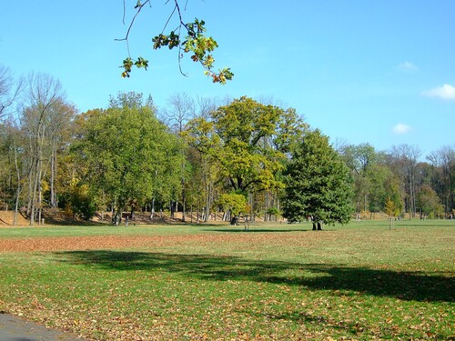 Prozradíme, že tento park se nachází v Praze. Víš však, o který park se jedná?