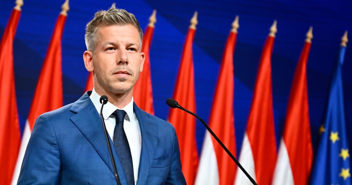 Magyar kritizuje veřejnoprávní média: Mluví o „továrně na lži“ a slibuje zásah proti falešným zprávám