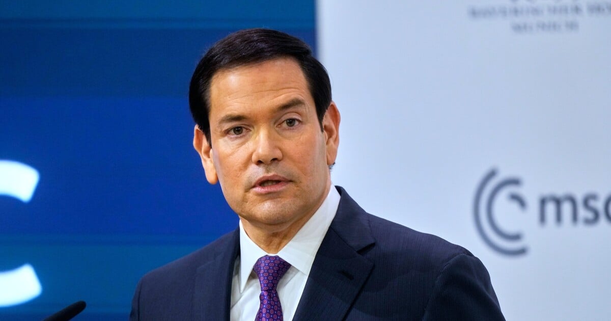 „Není jasné, zda Rusko myslí ukončení války na Ukrajině vážně,“ říká Rubio. V projevu ostře kritizoval OSN