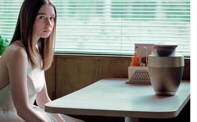 2. séria The End of the F***ing World má slabšiu pointu a je zbytočným prostredníkom nereálnej tínedžerskej romantike (Recenzia) 2. séria The End of the F***ing World má slabšiu pointu a je zbytočným prostredníkom nereálnej tínedžerskej romantike (Recenzia)