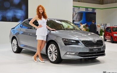 20 automobilov, ktoré by ste pri návšteve bratislavského Autosalónu nemali prehliadnuť 20 automobilov, ktoré by ste pri návšteve bratislavského Autosalónu nemali prehliadnuť