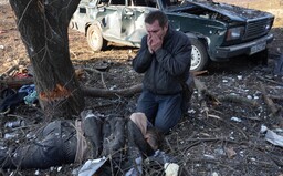 20 nejsilnějších fotek z ruské invaze na Ukrajinu 