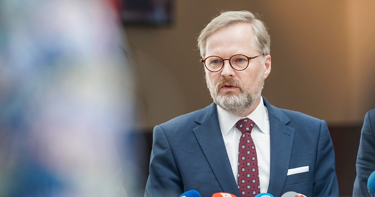 Vláda Petra Fialy zruší příspěvek na stavební spoření. Snížení čeká i stávající smlouvy