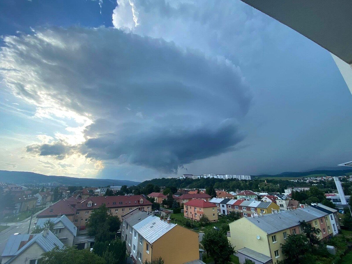 Supercelárna búrka