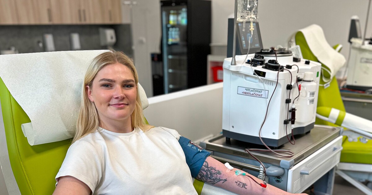 Jak probíhá odběr krevní plasmy? Sledovali jsme Avatara 2, dostali finanční odměnu a lahev vína