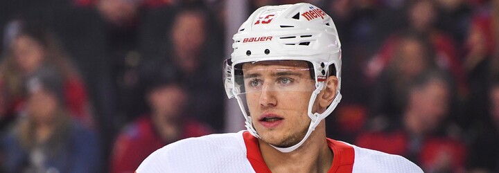 Hokejista Jakub Vrána se po osobních problémech vrací do NHL. Vše je prý na dobré cestě