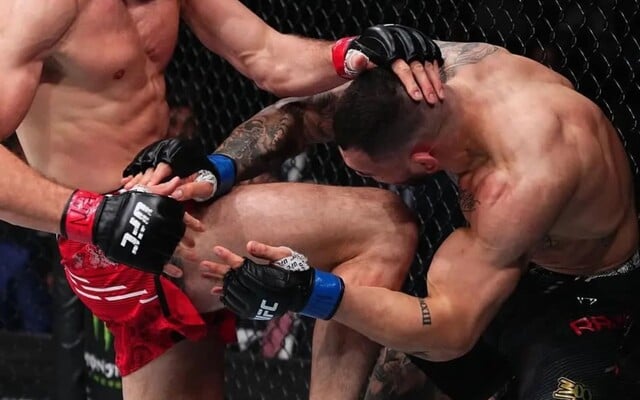VIDEO: Český bojovník Jiří Procházka v UFC rozpútal peklo. Sleduj, ako zdemoloval Rakića už v druhom kole