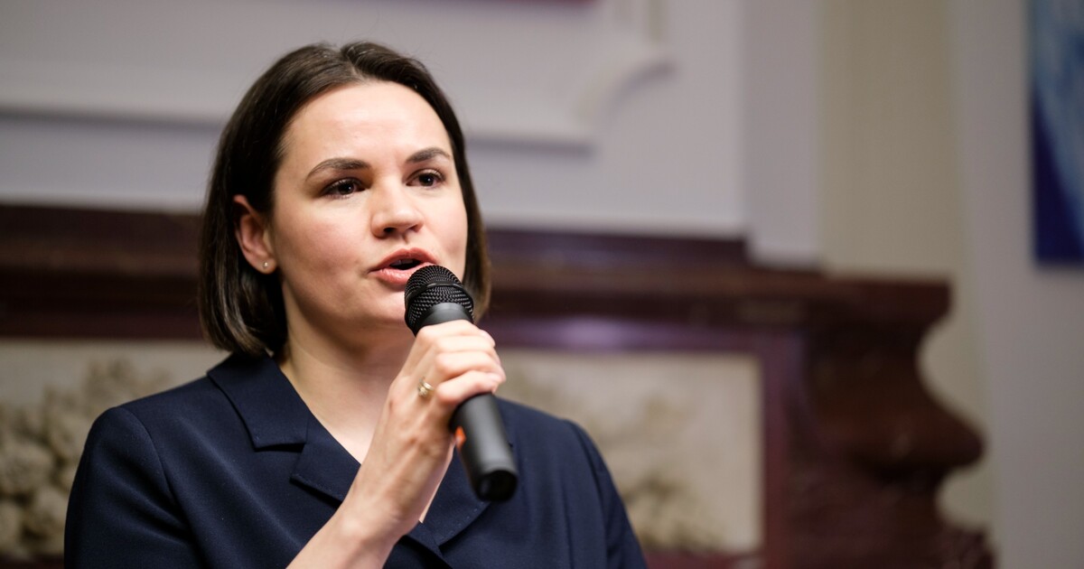 Běloruský soud poslal opoziční vůdkyni Cichanouskou na 15 let do vězení