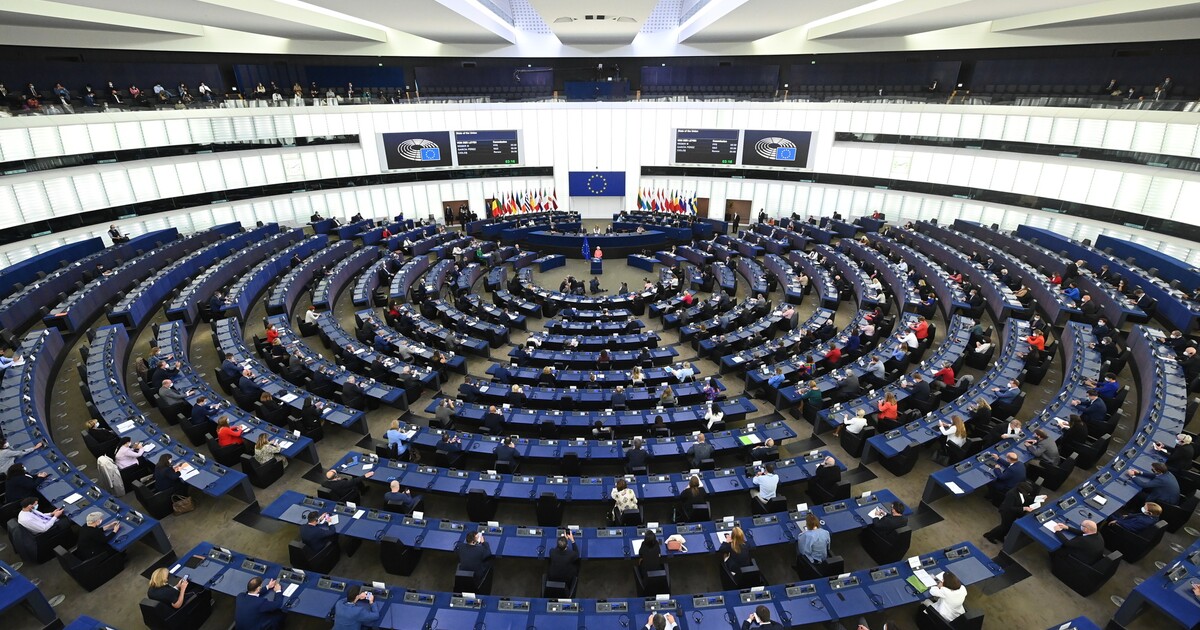 EU připravuje odvetu za americkou obchodní politiku. Cla by měla zasáhnout letadla Boeing