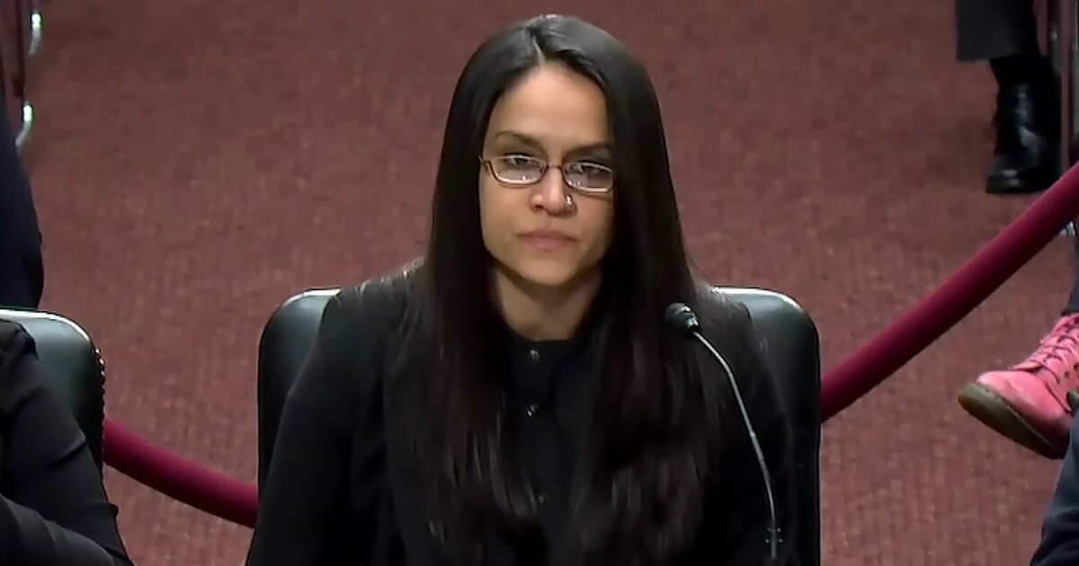 Všeho nech a poslechni si zdrcující svědectví Američanky, která neprávem skončila v rukou agentů ICE