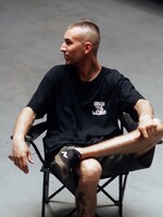 22-ročný Tomáš renovuje veterány: Ľudia ich vlastnia aj ako investíciu, ale najmä pre pocit z jazdy