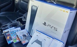 22-ročný americký reseller nakúpil cez 200 kusov Playstation 5 a zarobil len za niekoľko dní cez 40-tisíc eur