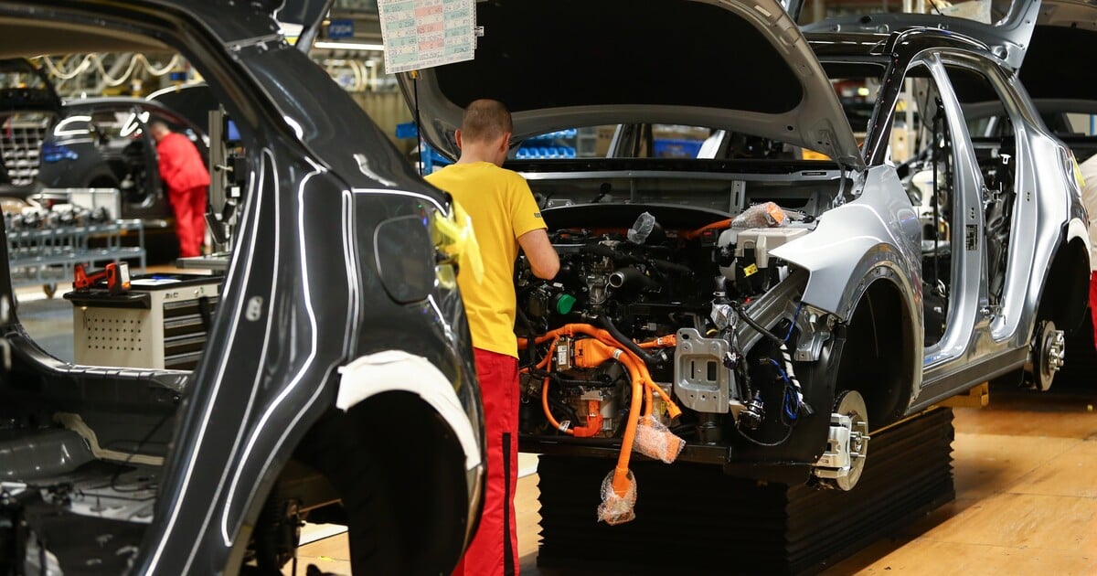 KALKULAČKA: Kolik lidí má vyšší plat než ty? Porovnej se se zbytkem Česka