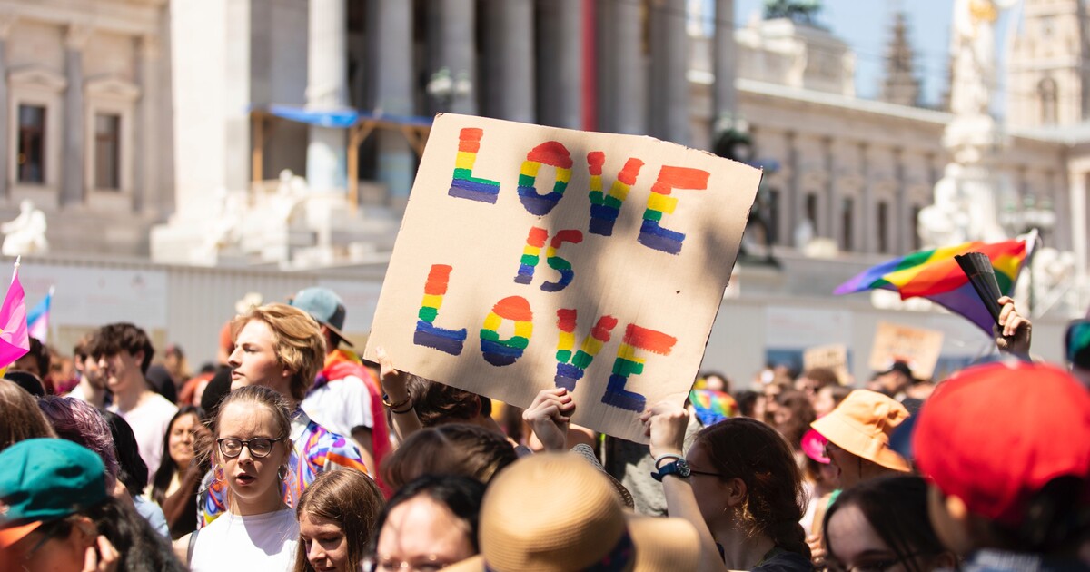 Velká mapa Evropy: Jak se žije LGBTQI+ lidem? Lépe než Česko si vede i Maďarsko