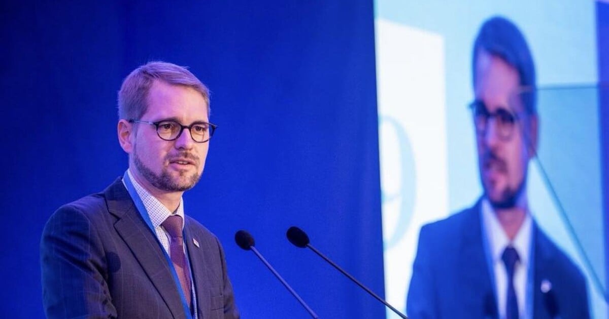 TOP 09 má nového předsedu. Pekarovou Adamovou nahradí Matěj Ondřej Havel