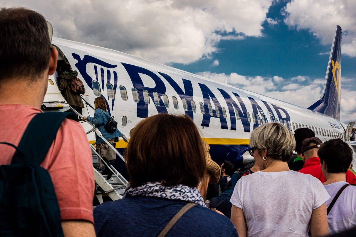 Spoločnosť Ryanair musela zrušiť až 88 letov pre štrajk pilotov. Zmeny údajne zasiahli zhruba 15-tisíc cestujúcich.