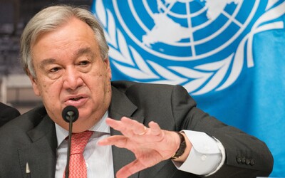 Šéf OSN Guterres: Svět je chaotičtější než během studené války. Na vině je klimatická krize i covid.