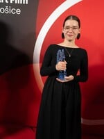 25-ročná Slovenka získala za svoj dokument študentského Oscara. O jej úspechu píšu aj svetové médiá