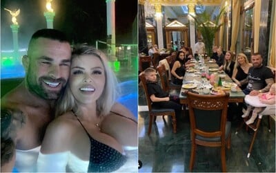 Vémola si užíva kúpele s deviatimi členmi rodiny po zrušenej dovolenke v Dubaji. Vraj majú všetci potvrdenie od lekára.