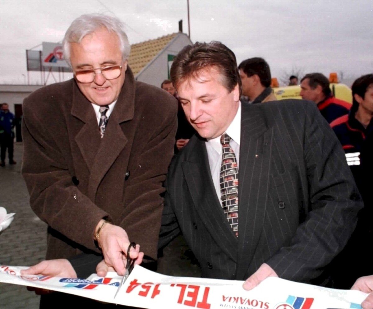 Jozef Studenič (na pravej strane)