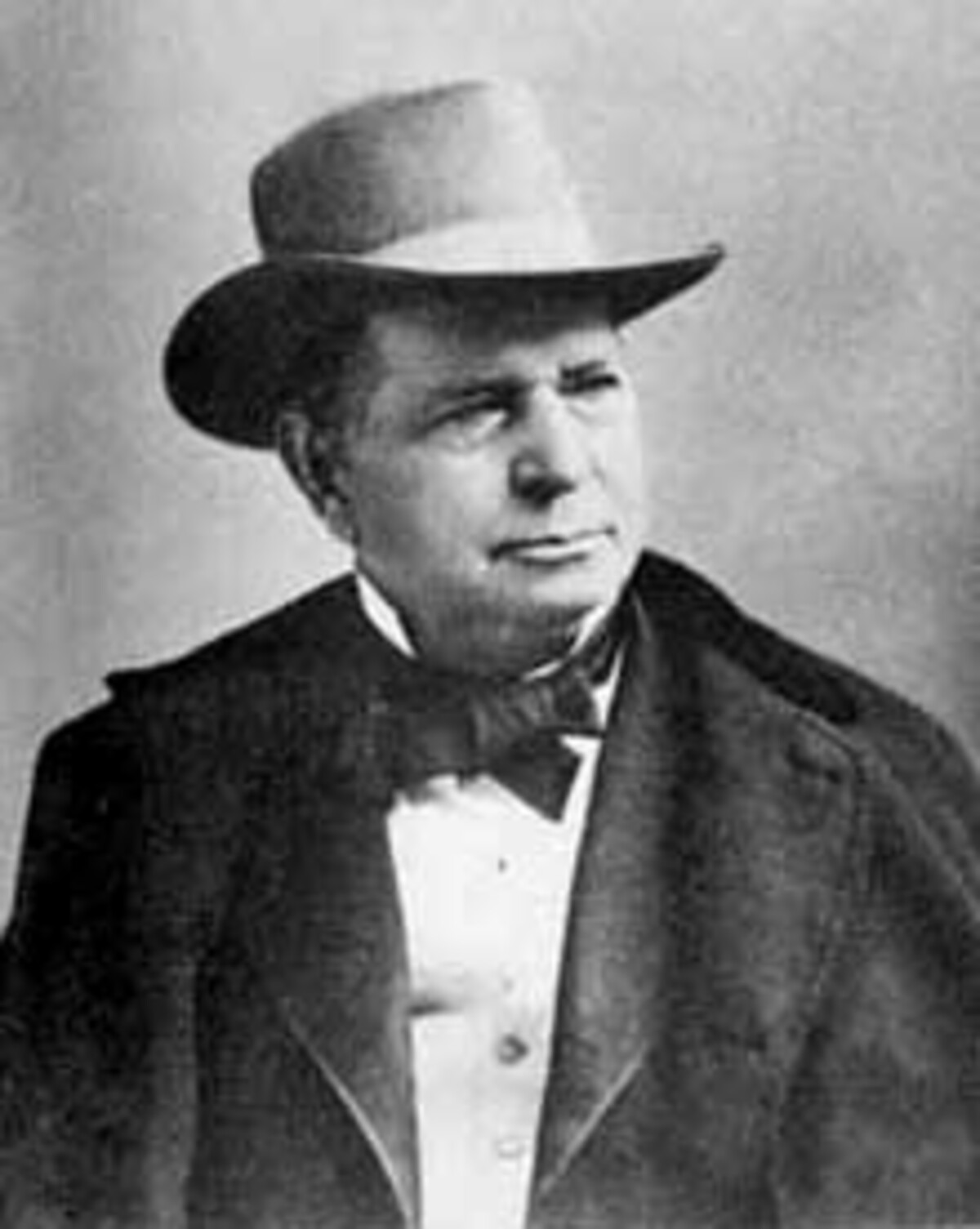 Oliver Winchester, svokor Sarah Winchestrovej.