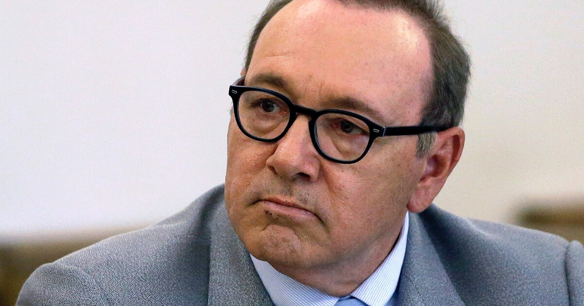 Kevin Spacey byl v kauze sexuálního obtěžování zproštěn viny