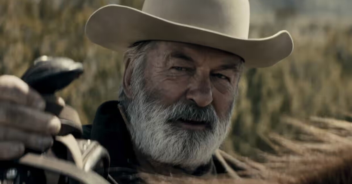 Westernový film Rust poznamenaný tragédií zveřejnil první trailer