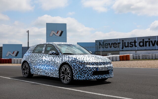 Prvé elektrické N-ko značky Hyundai sľubuje veľké emócie. Má simulovať zvuk motora a radenie prevodovky