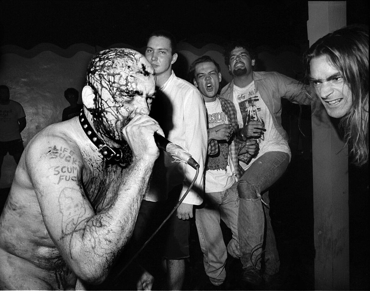 Spevák GG Allin.