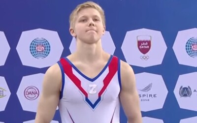 Ruský gymnasta, ktorý si na dres vylepil vojnový symbol Z, nesmie rok súťažiť. Vráti medailu aj finančnú odmenu.