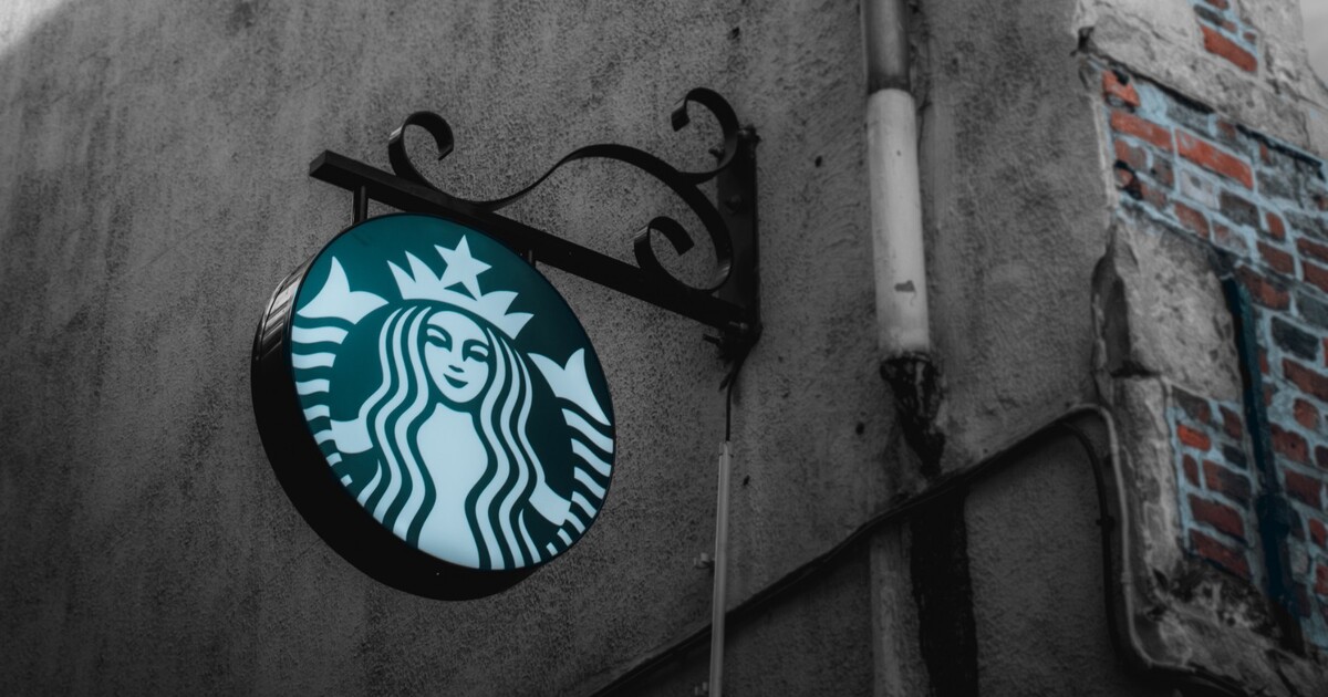 Starbucks uvedl kávu s olivovým olejem. Někteří zákazníci si stěžují na zažívací potíže