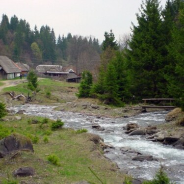 Ktorá zo spomenutých riek nepramení na Ukrajine?