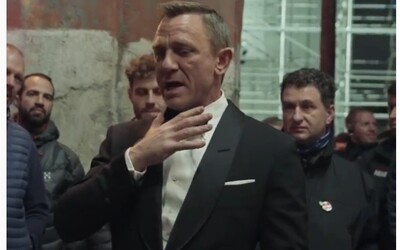 Daniel Craig sa v slzách lúčil so štábom Jamesa Bonda. V posledný deň natáčania No Time to Die ďakoval kolegom.