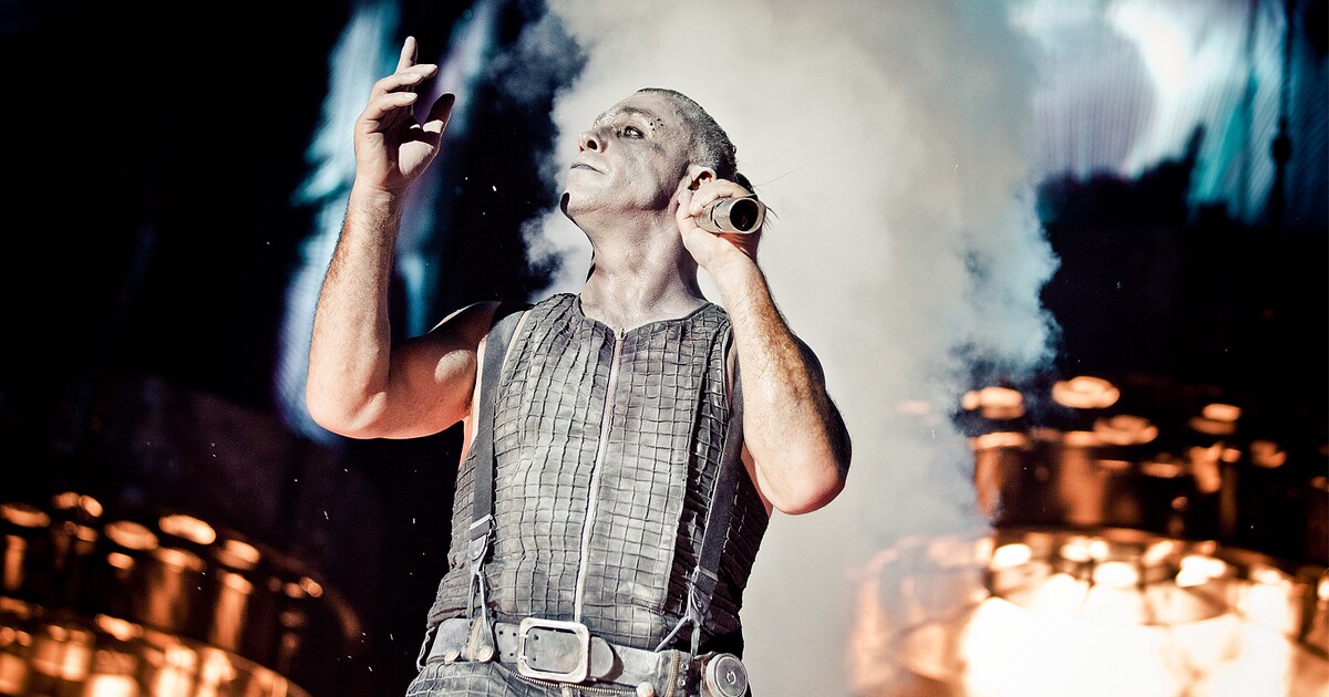 Od kapely Rammstein se distancují partneři. Jejich vydavatelství pozastavilo aktivity, které jsou pro skupinu klíčové