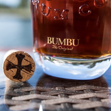 Vieš, čo znamená slovo „bumbu“ v súvislosti s rumom? 