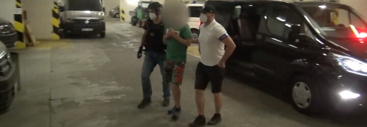 Do ubytovny v Praze, v níž bylo více než 600 lidí, hodil molotovův koktejl. Zadrženému muži nyní hrozí až výjimečný trest