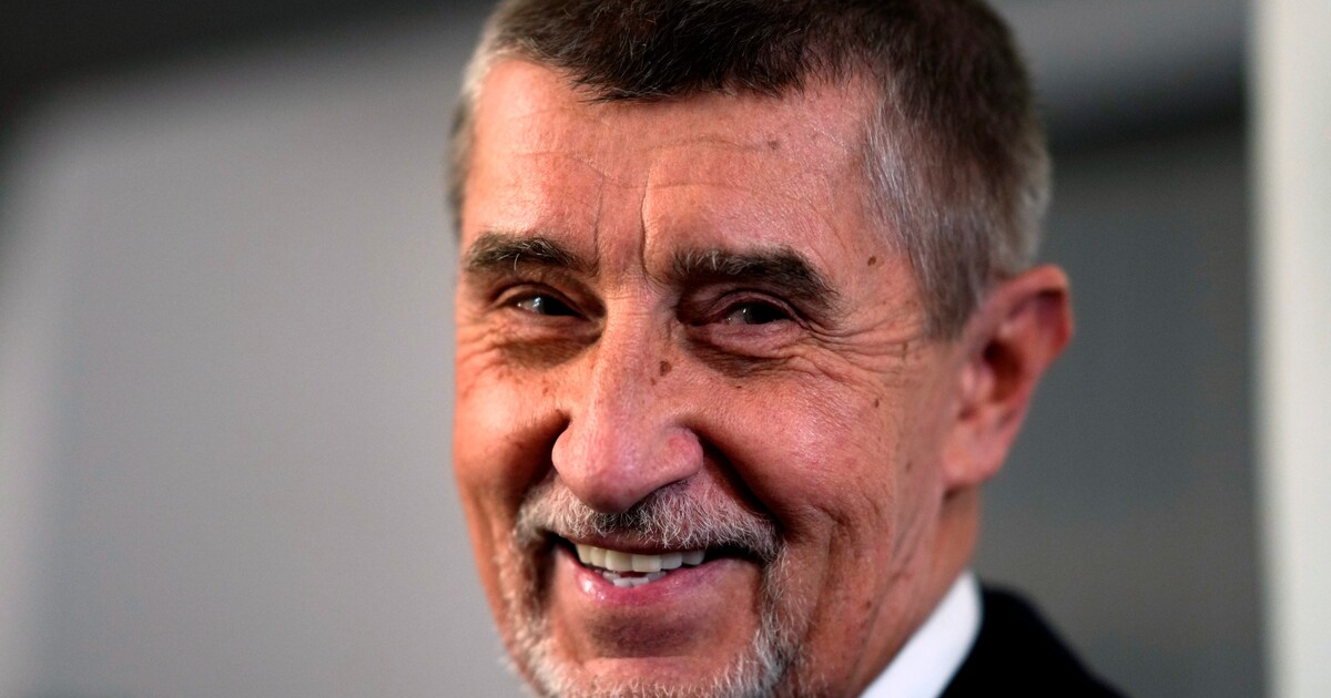 „Smažák za 109 korun není normální.“ Babiš chce navýšit ceny v poslanecké jídelně. Na kolik tam vyjdou další pokrmy?