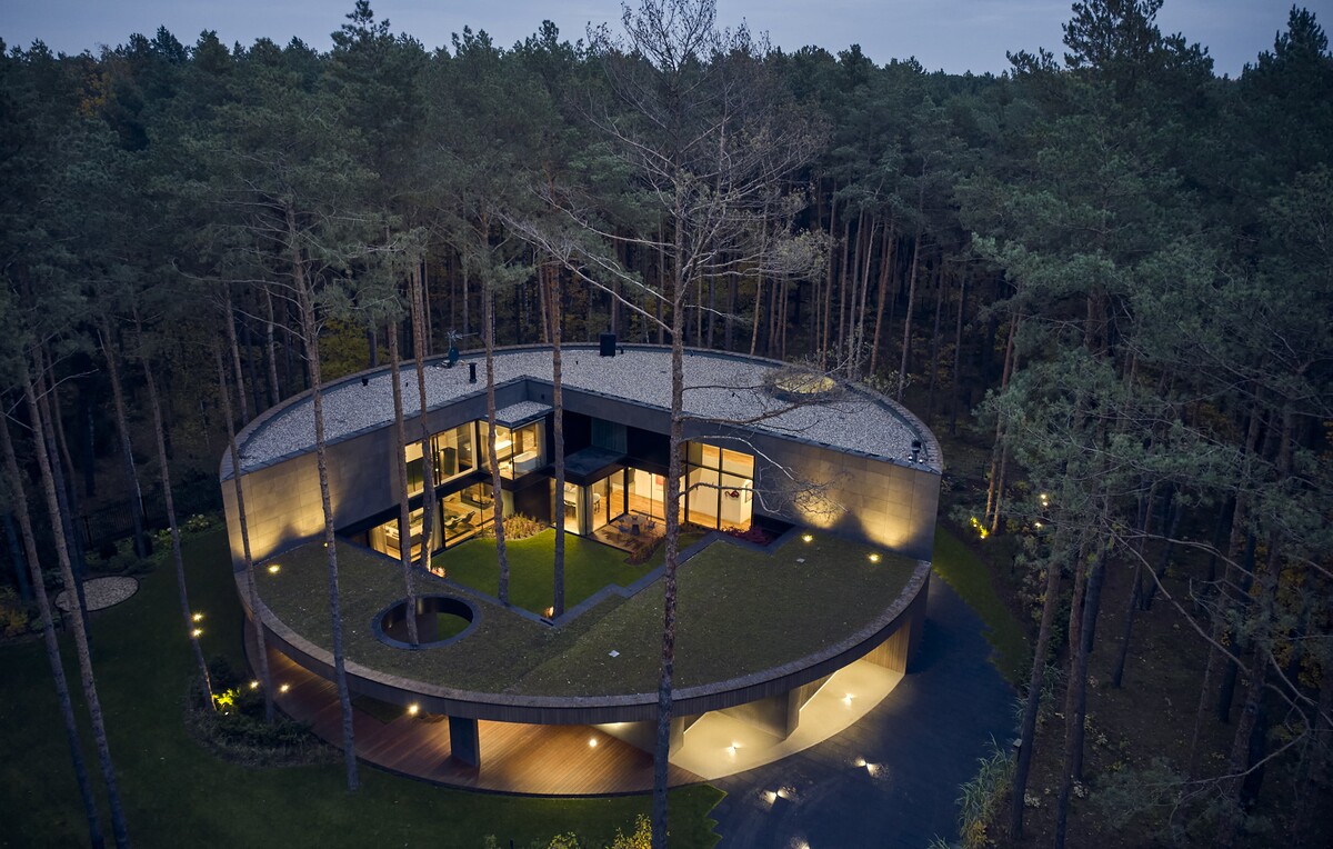 Circle Wood House