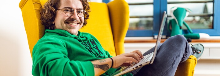 V těchto oborech můžeš vydělávat i více než 80 tisíc měsíčně. Na některé pozice ti stačí bootcamp