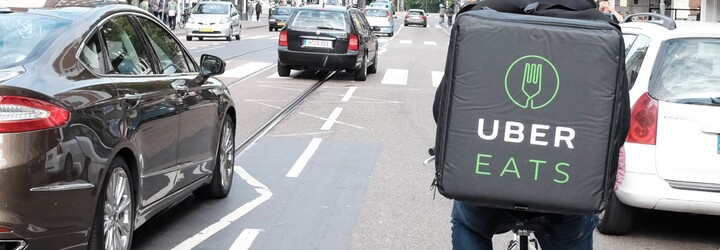 Uber Eats se v Praze spojuje s McDonald's a přináší zajímavé novinky. Rozvoz jsme vyzkoušeli na vlastní kůži