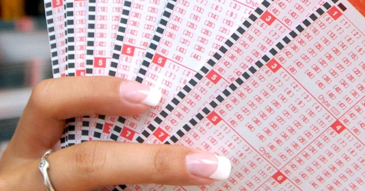 Šťastlivec vyhrál v loterii 300 milionů. Pro peníze si ale odmítl přijít